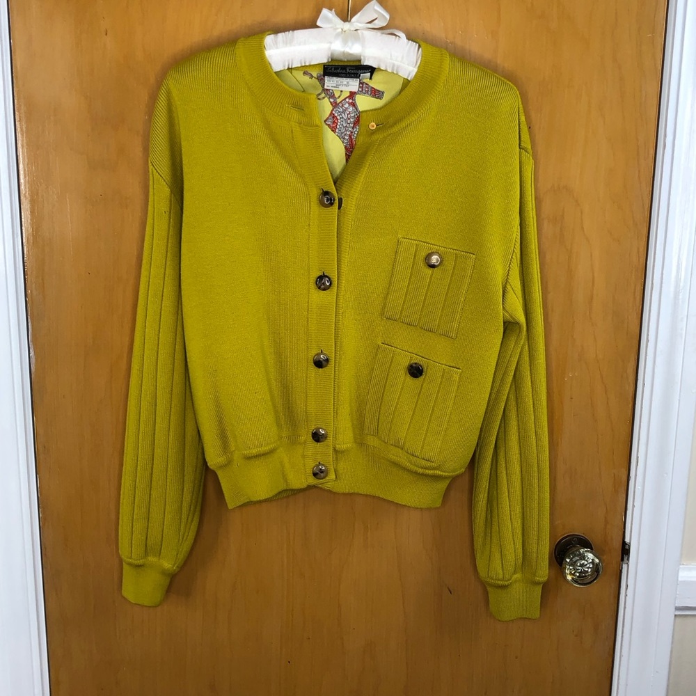 Beautiful 🤩 Salvatore Ferragamo cardigan, Perfect Condition 👍, 100% Cotton